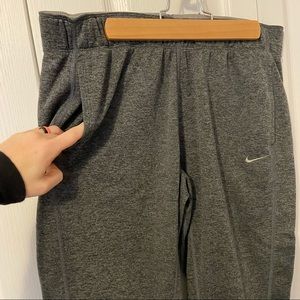 Nike Therma-Fit Sweatpants